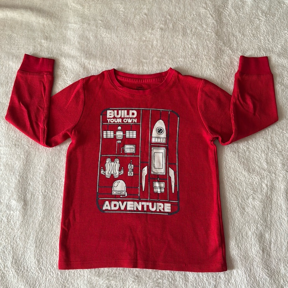 Epic Threads long sleeve graphic shirt (size 5)
